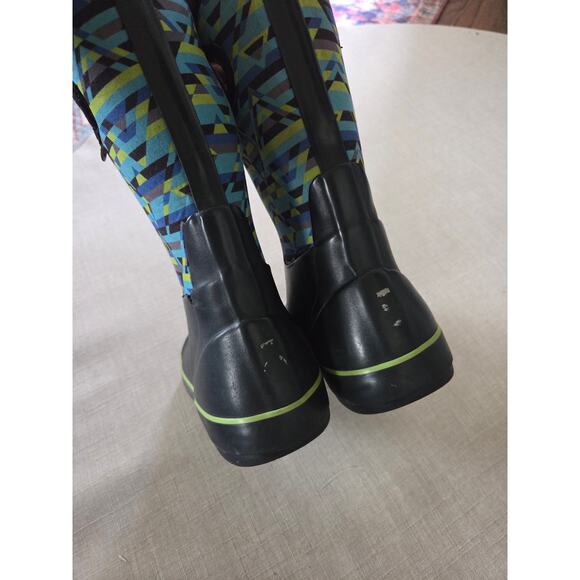 Bogs Kids Classic II Mountain Geo 3 Season Boots - Picture 4 of 9